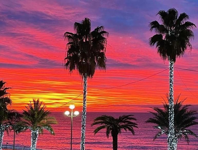 Apart-A-Nice : A Breathtaking View On The Sea Exterior photo