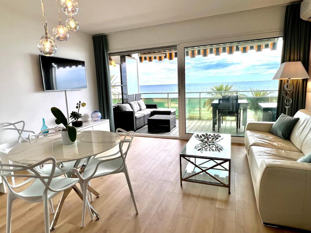 Apart-A-Nice : A Breathtaking View On The Sea Exterior photo